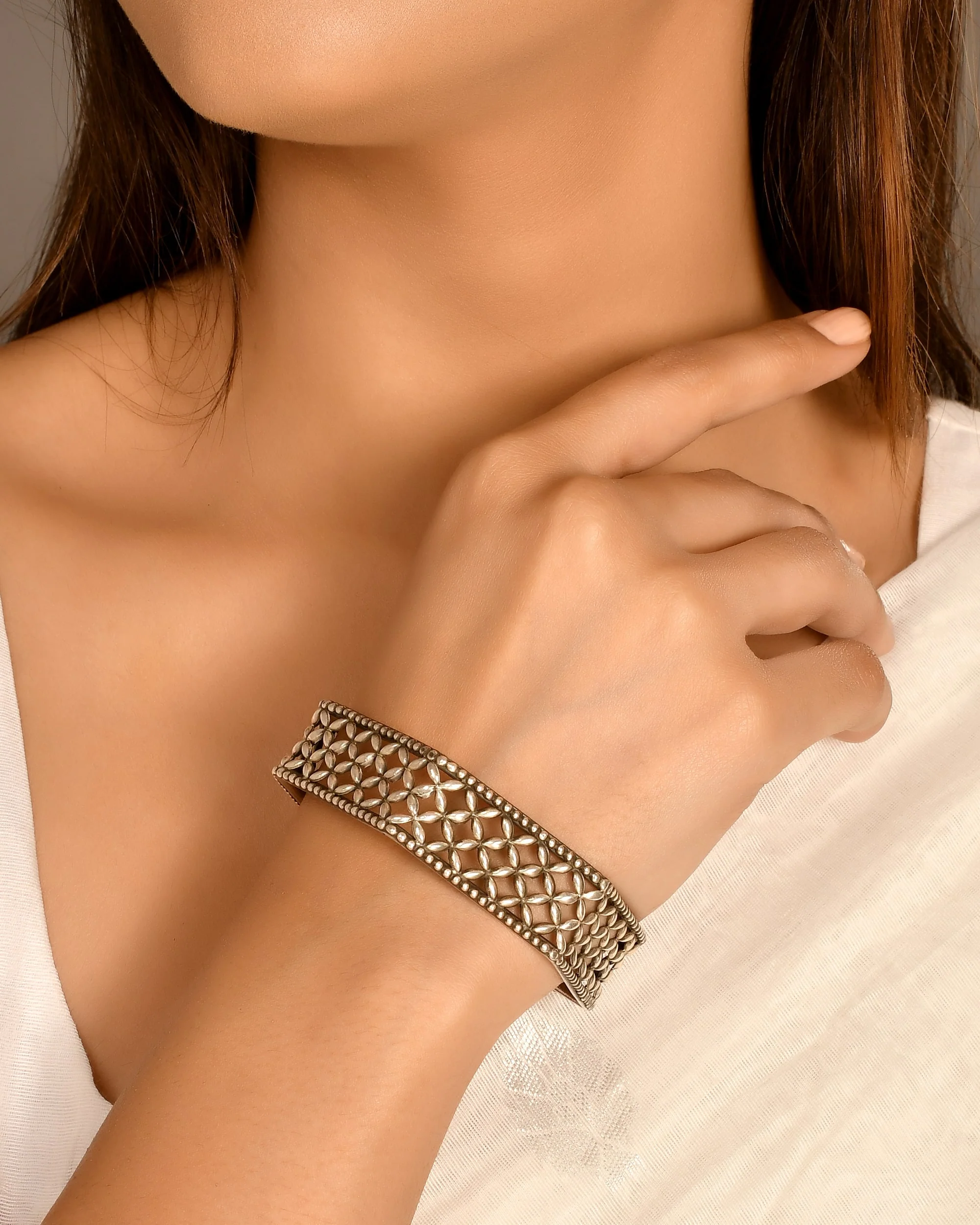 Aari Silver Bangle - Image 3