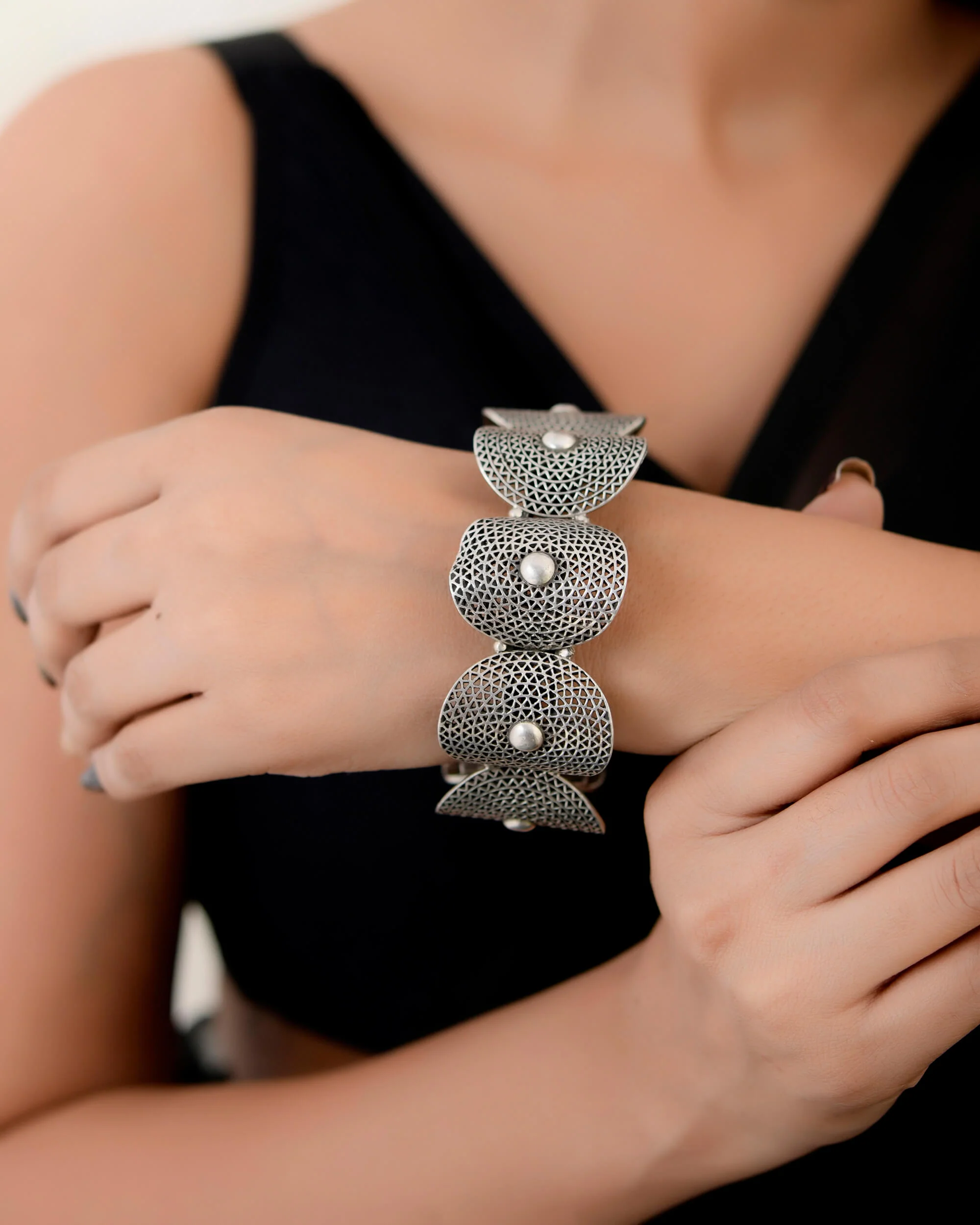 Akshara Silver Bangle - Image 2