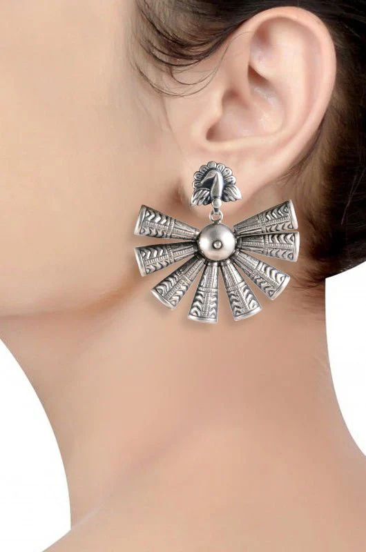 Akula Silver Earrings - Image 3