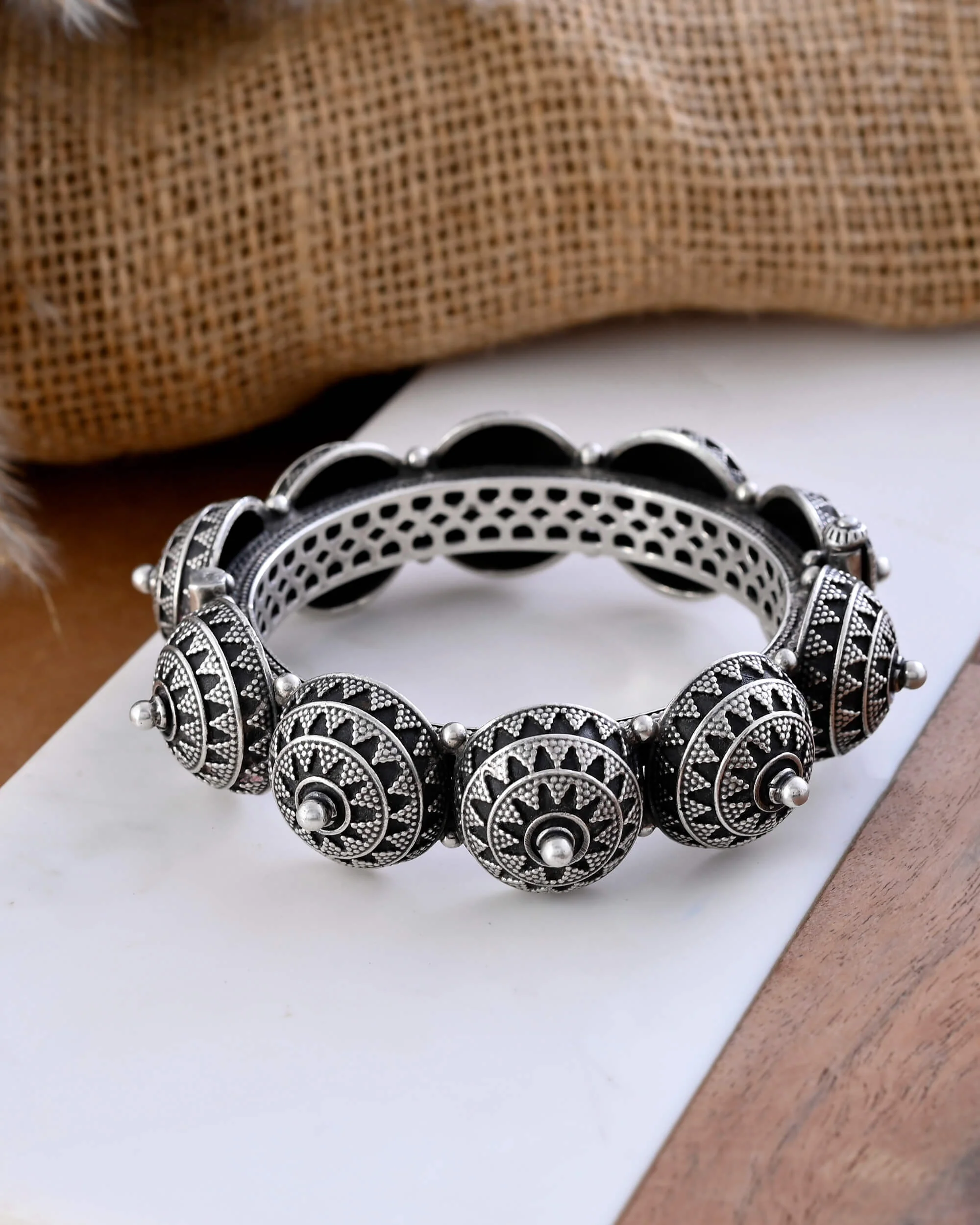 Anvika Silver Bangle