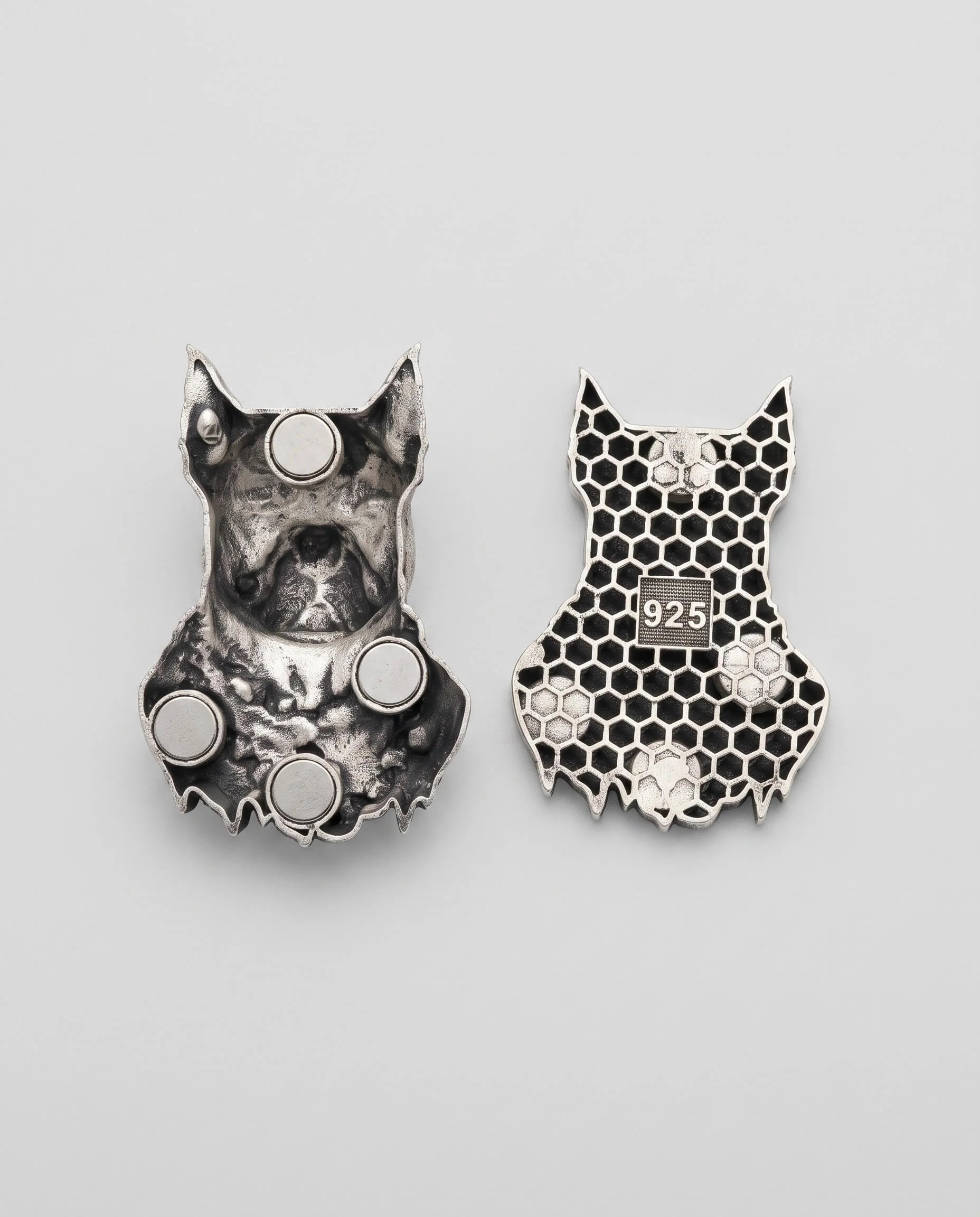 Bulldog Chain Silver Brooch - Image 4