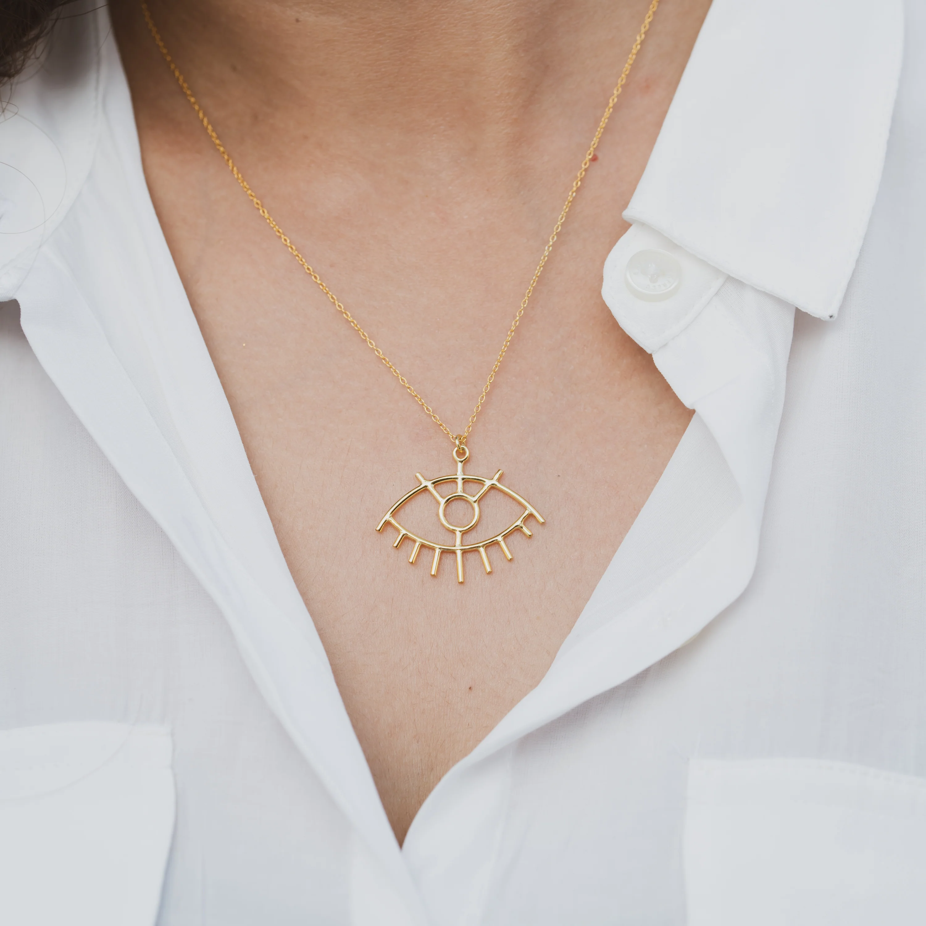 Eye Necklace with Chain