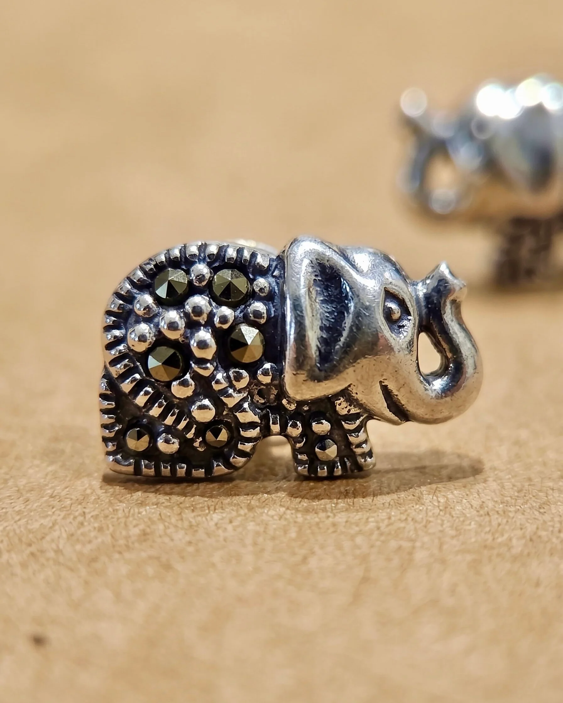 Gaja Silver Stud - Image 4