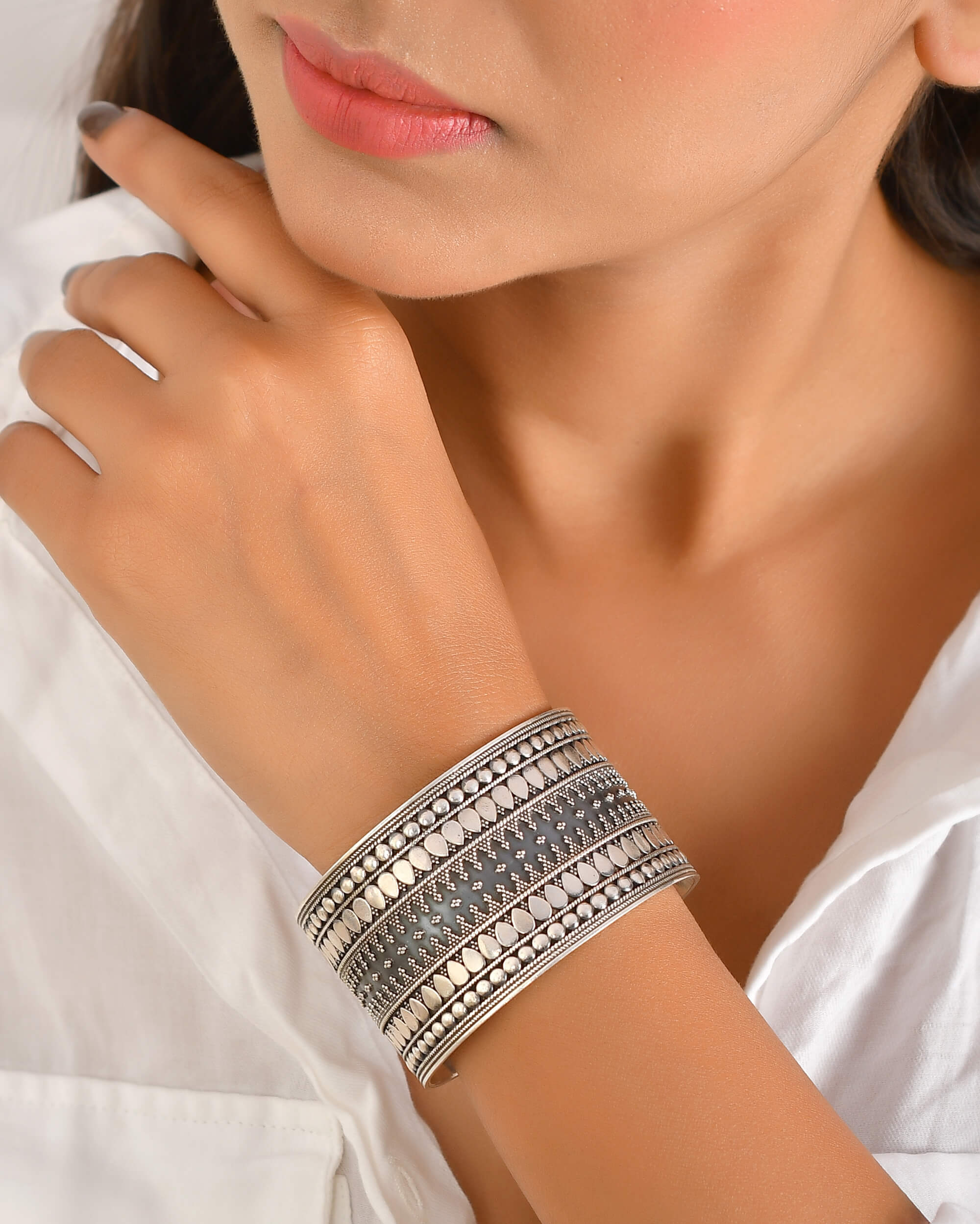 Gayatri Silver Bangle - Image 3