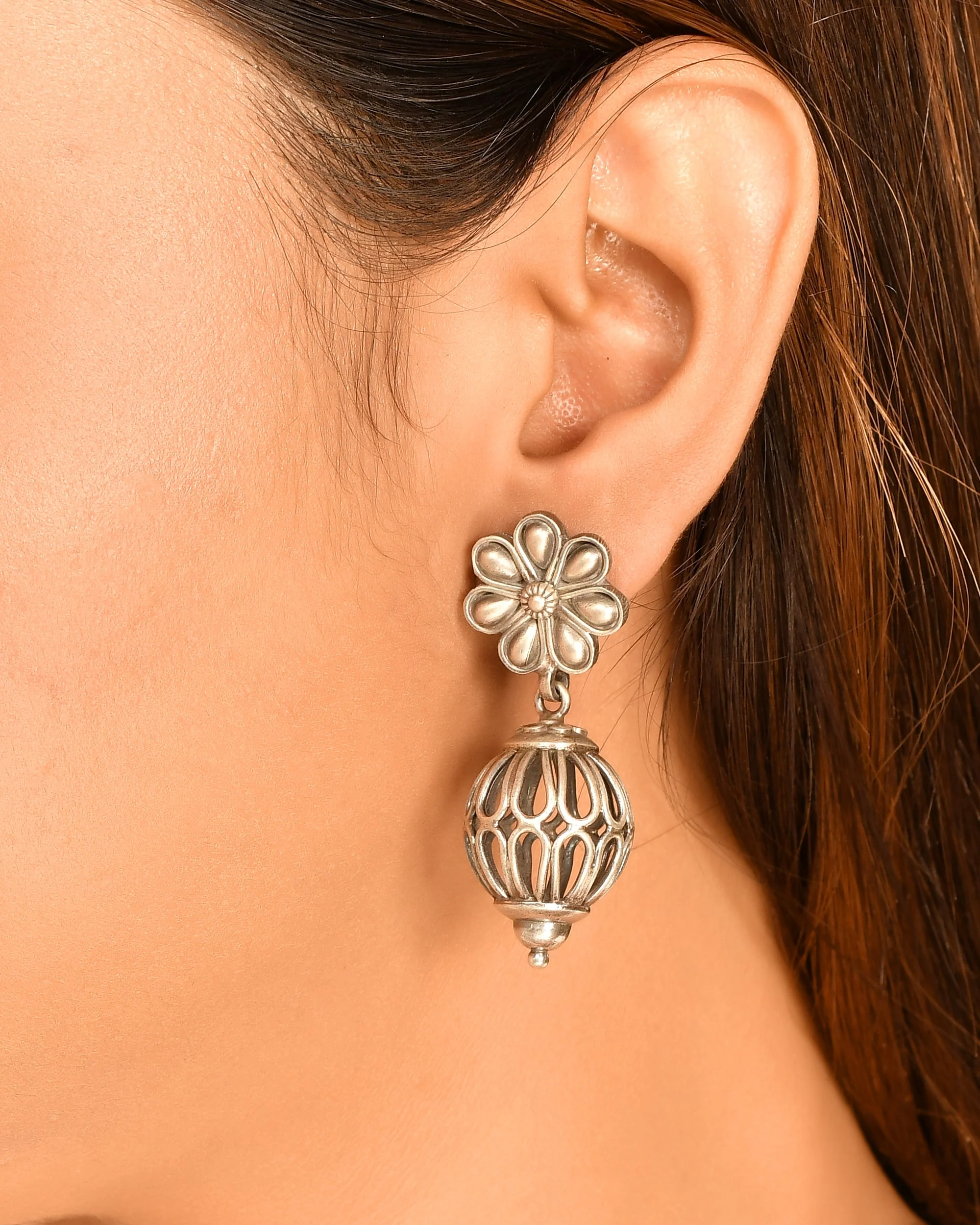 Iraj silver earrings