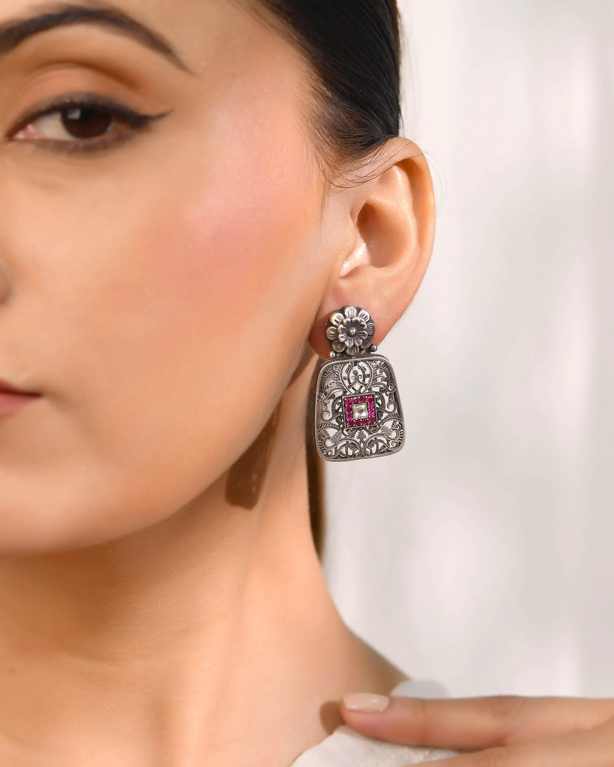 Jali silver earrings