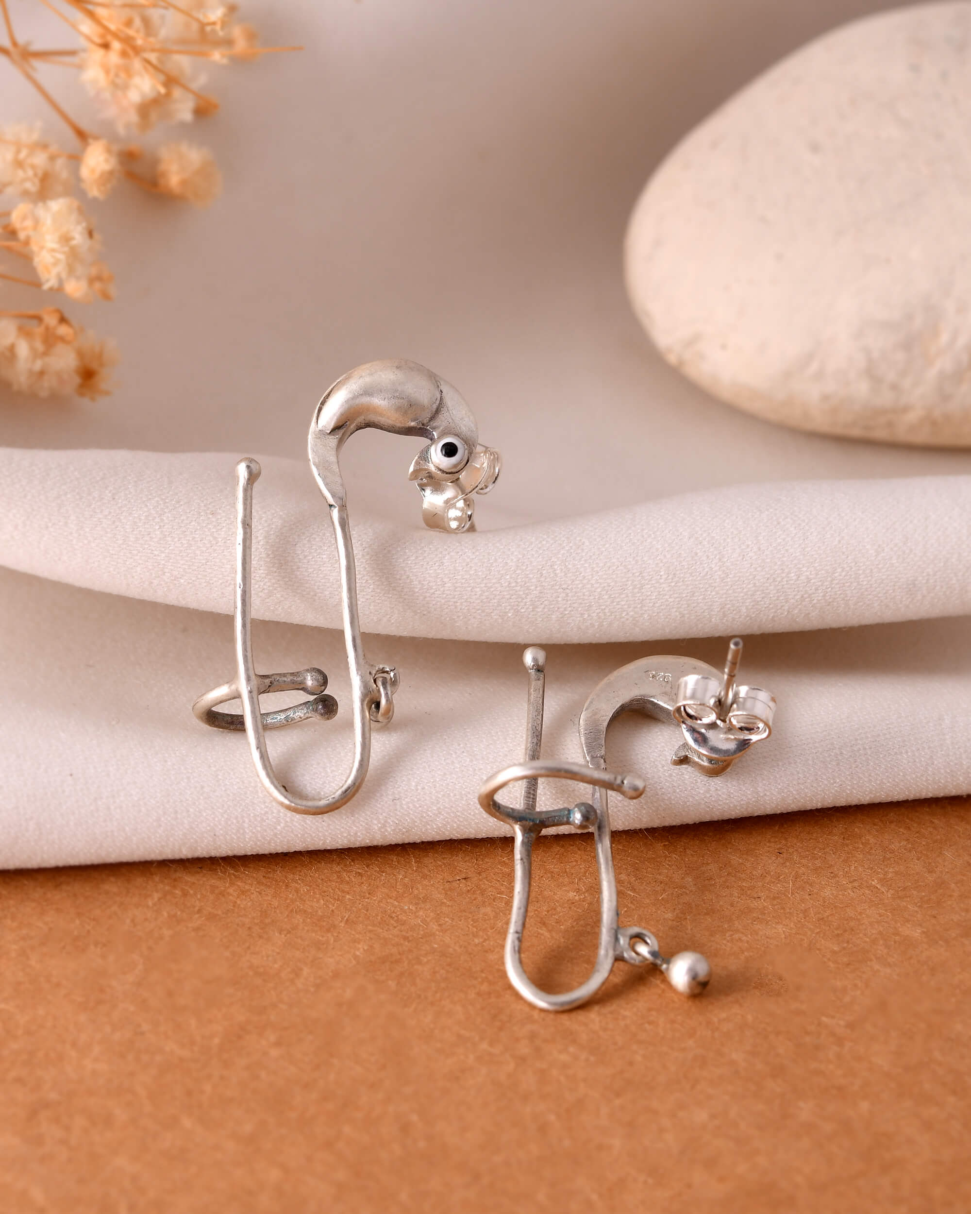 Kabbu silver earring cuff - Image 4