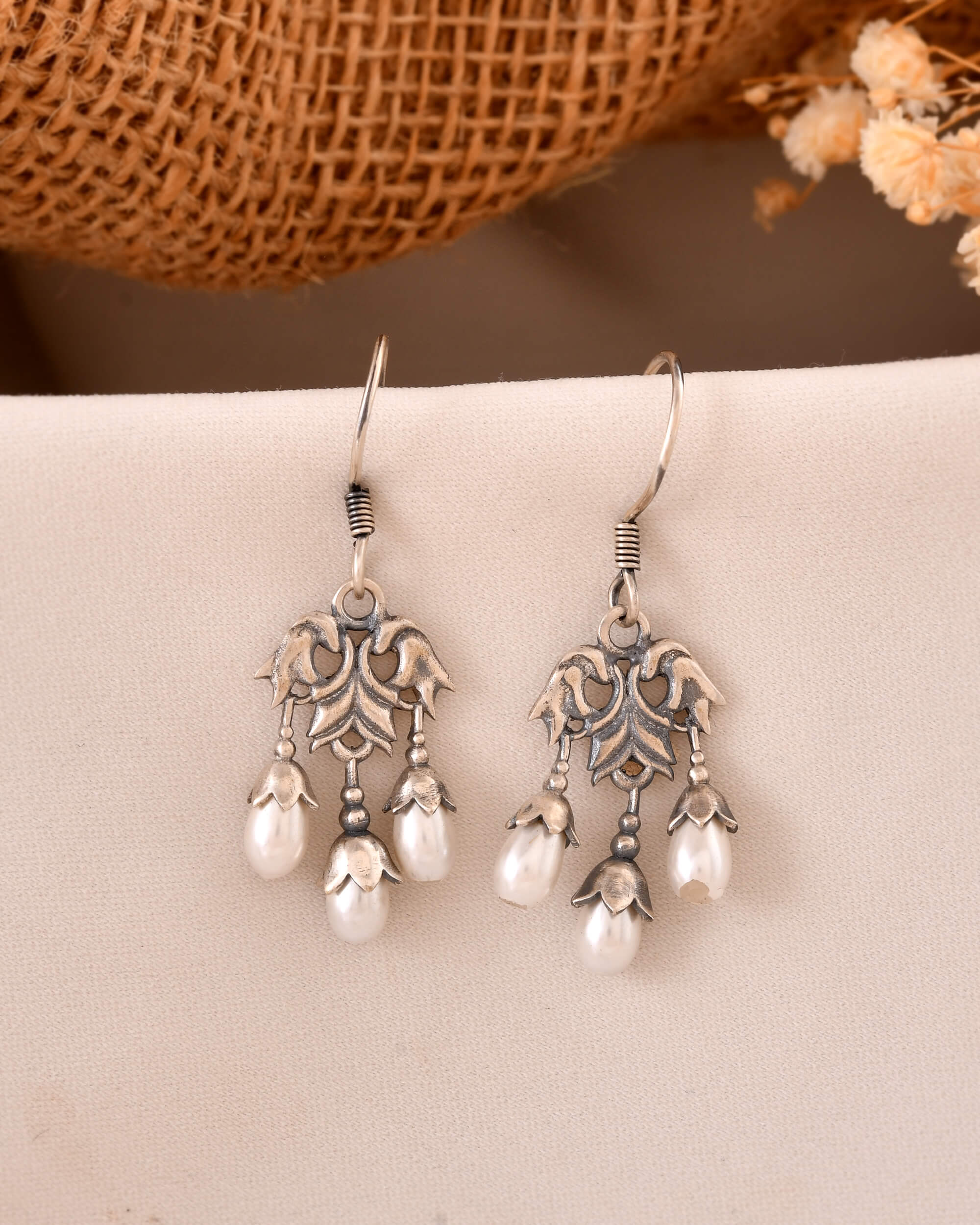 Kanika silver earrings - Image 3