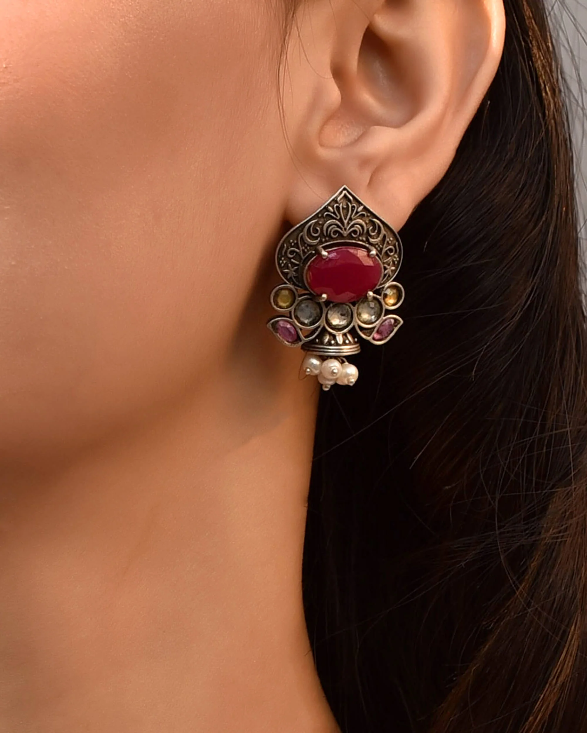 Lavita Silver Studs - Image 3