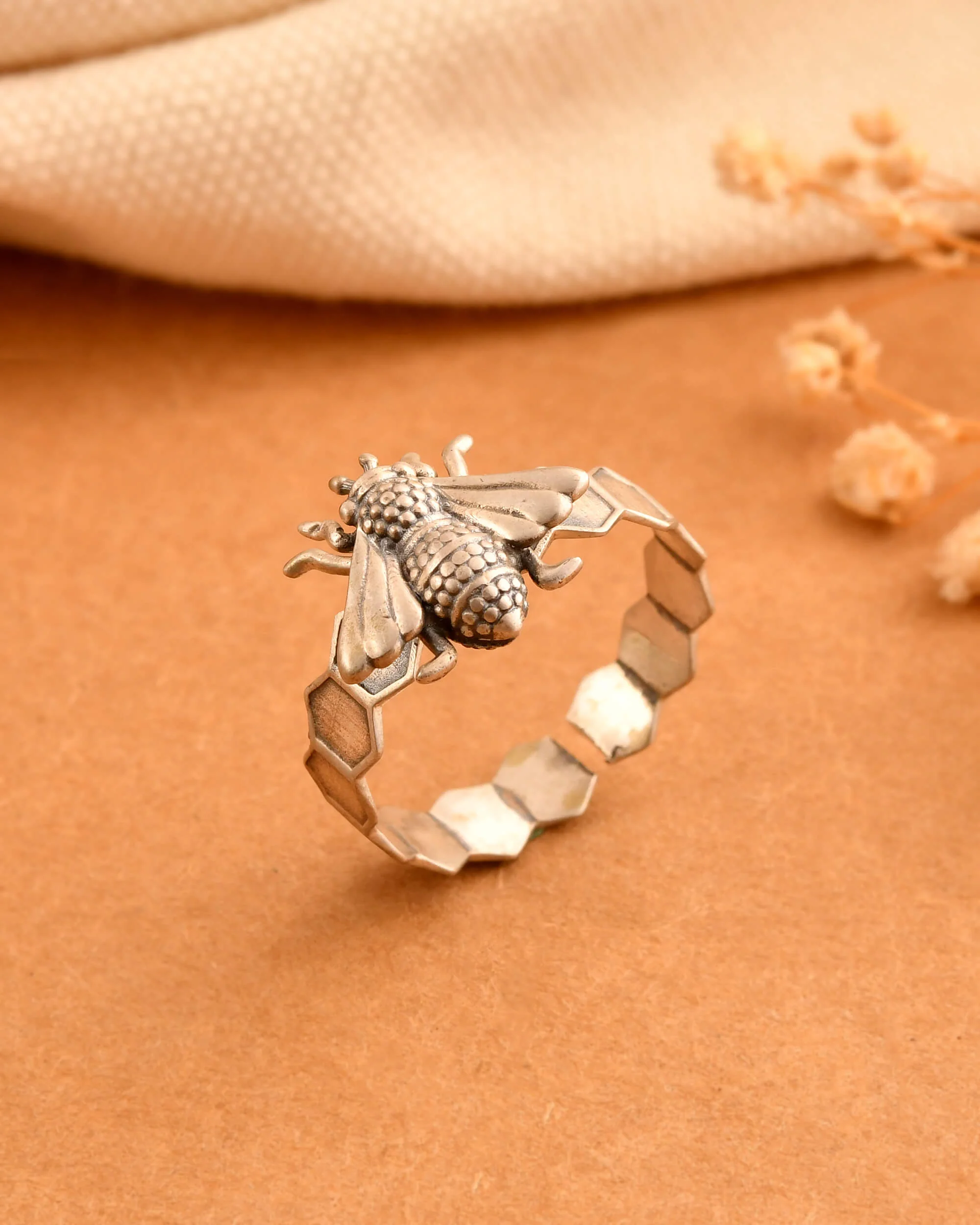 Madhu Silver Ring - Image 4