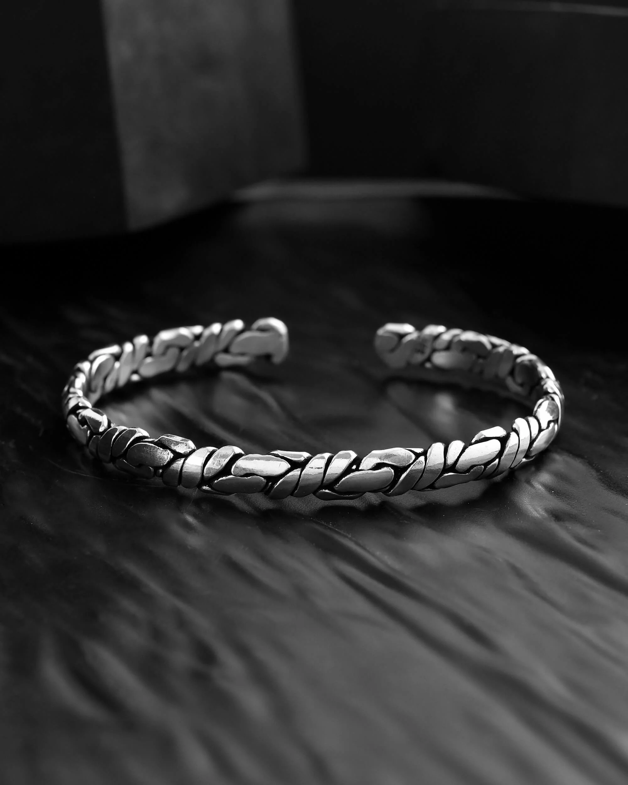Mahaveer Silver Kada