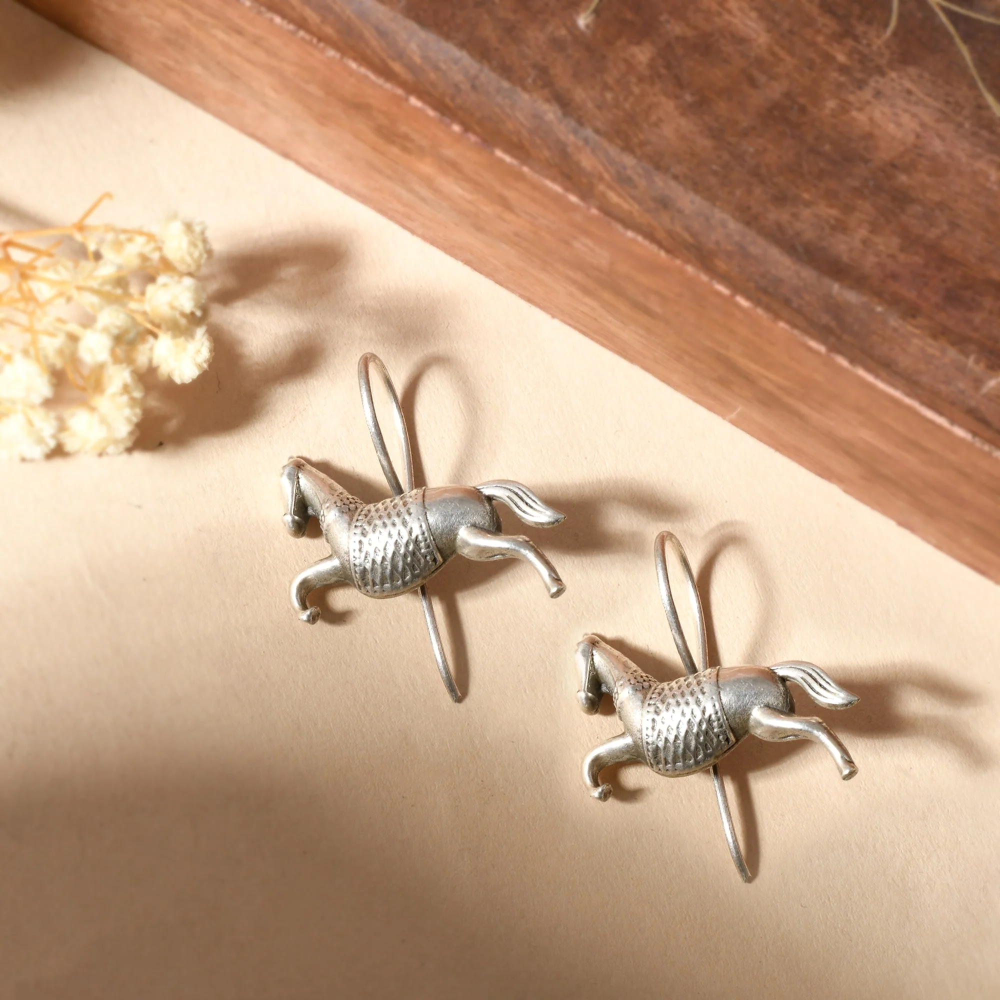 Marvaar silver earrings - Image 3