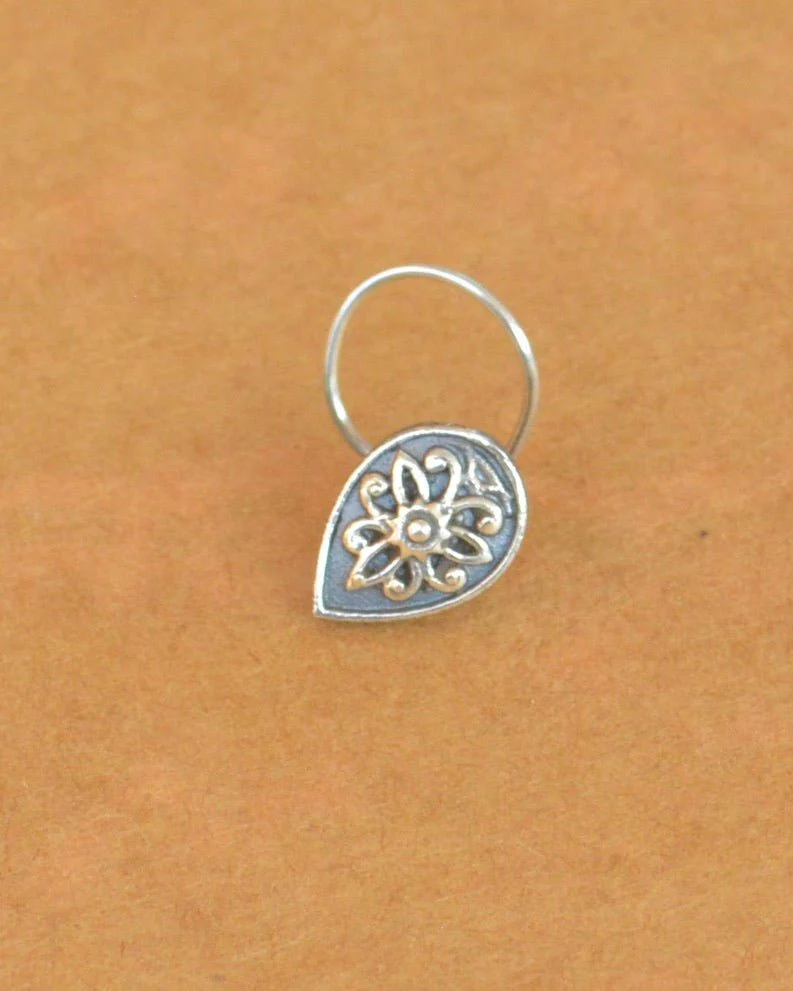 Petal Nose Pin - Image 2