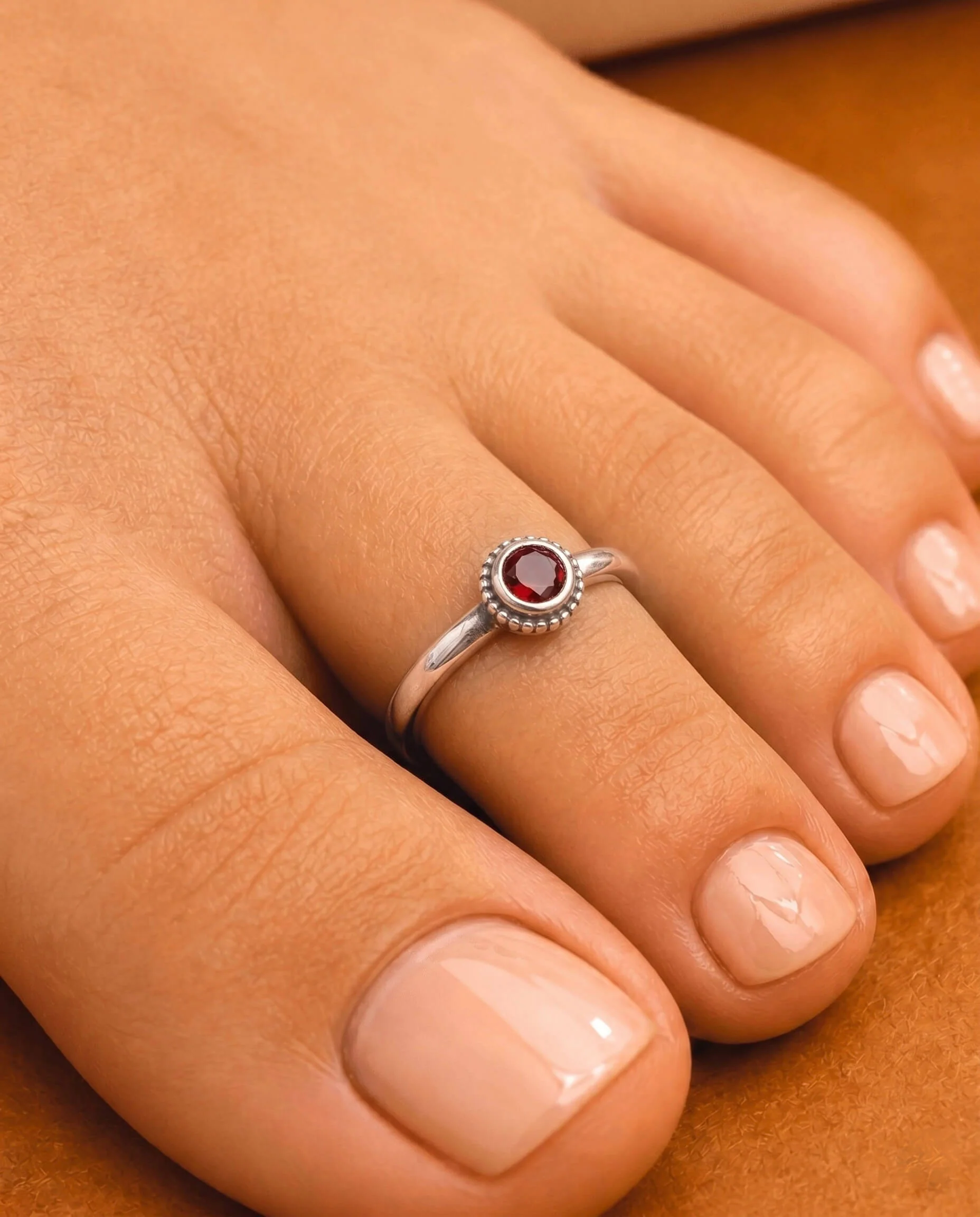 Riya Silver Toe Ring - Image 2