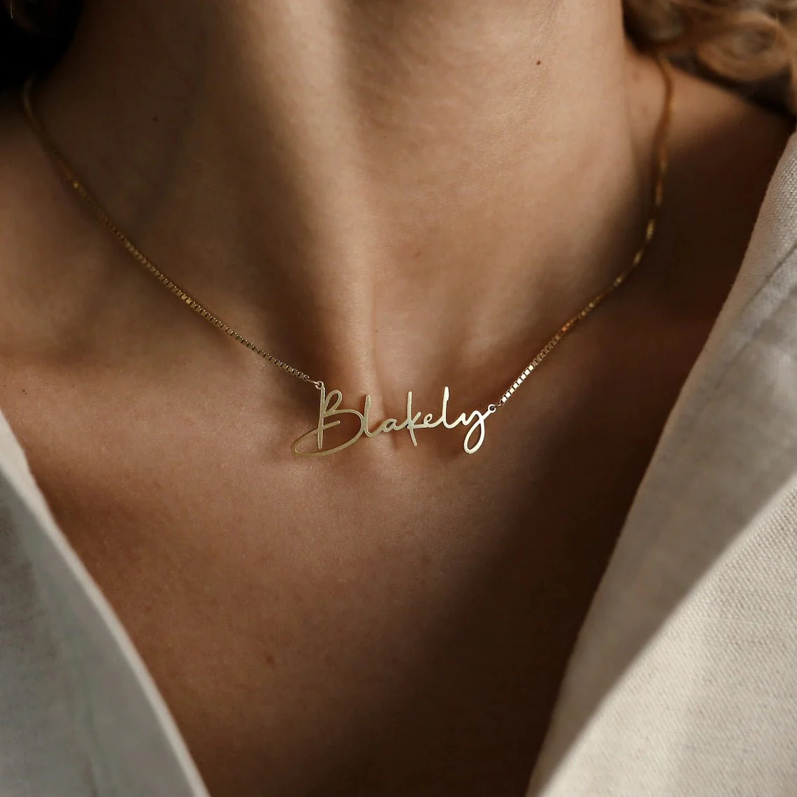 San Hans Name Necklace - Image 6