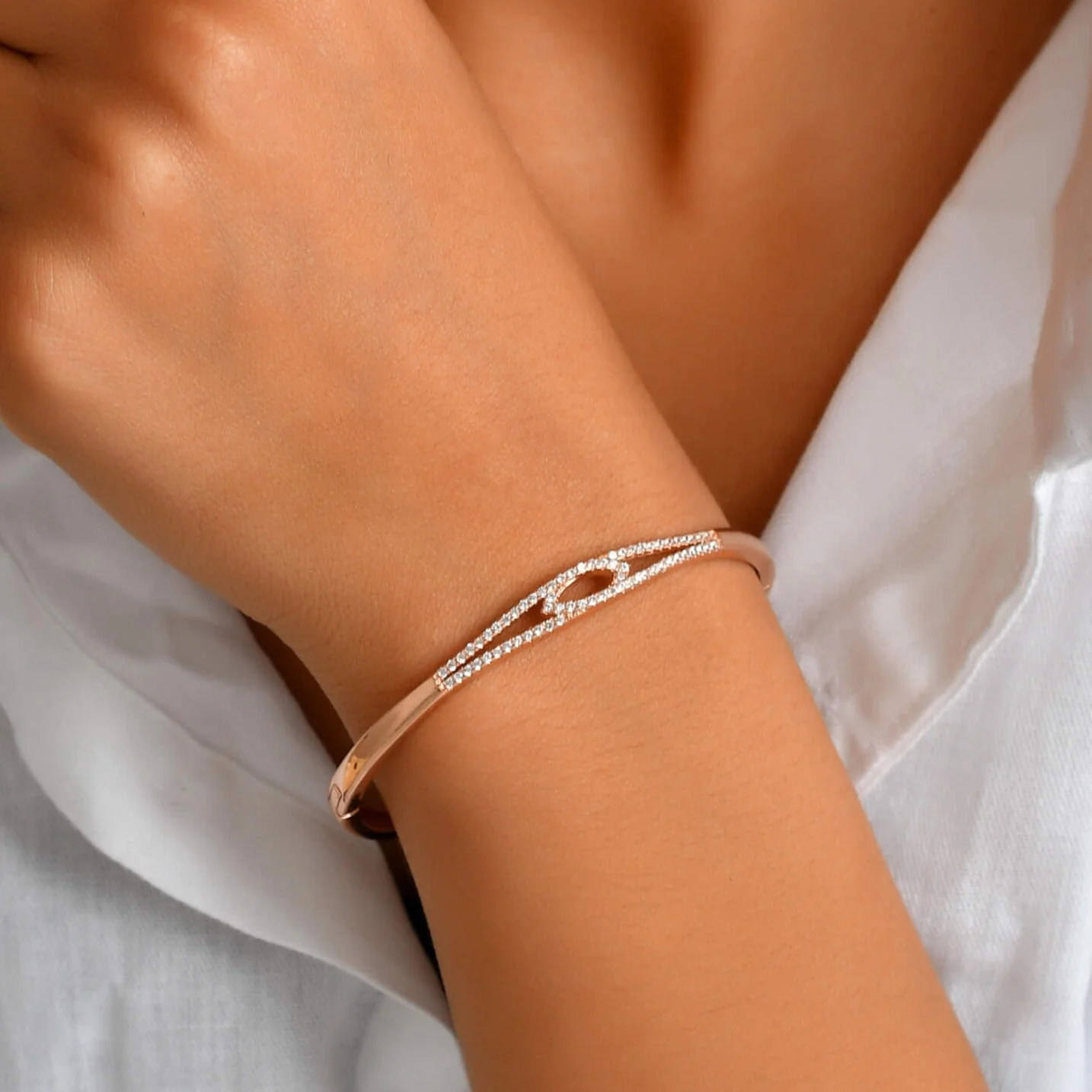 Seline Reversible Bangle