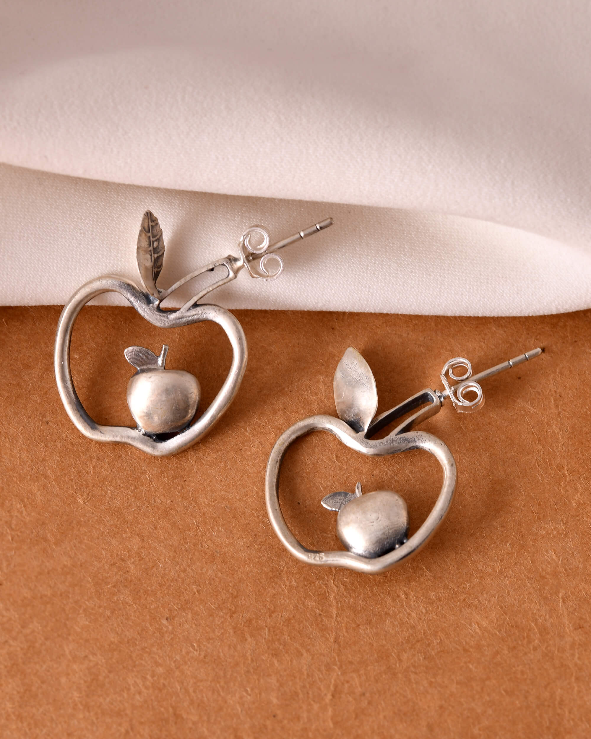 Sev silver earrings tuds
