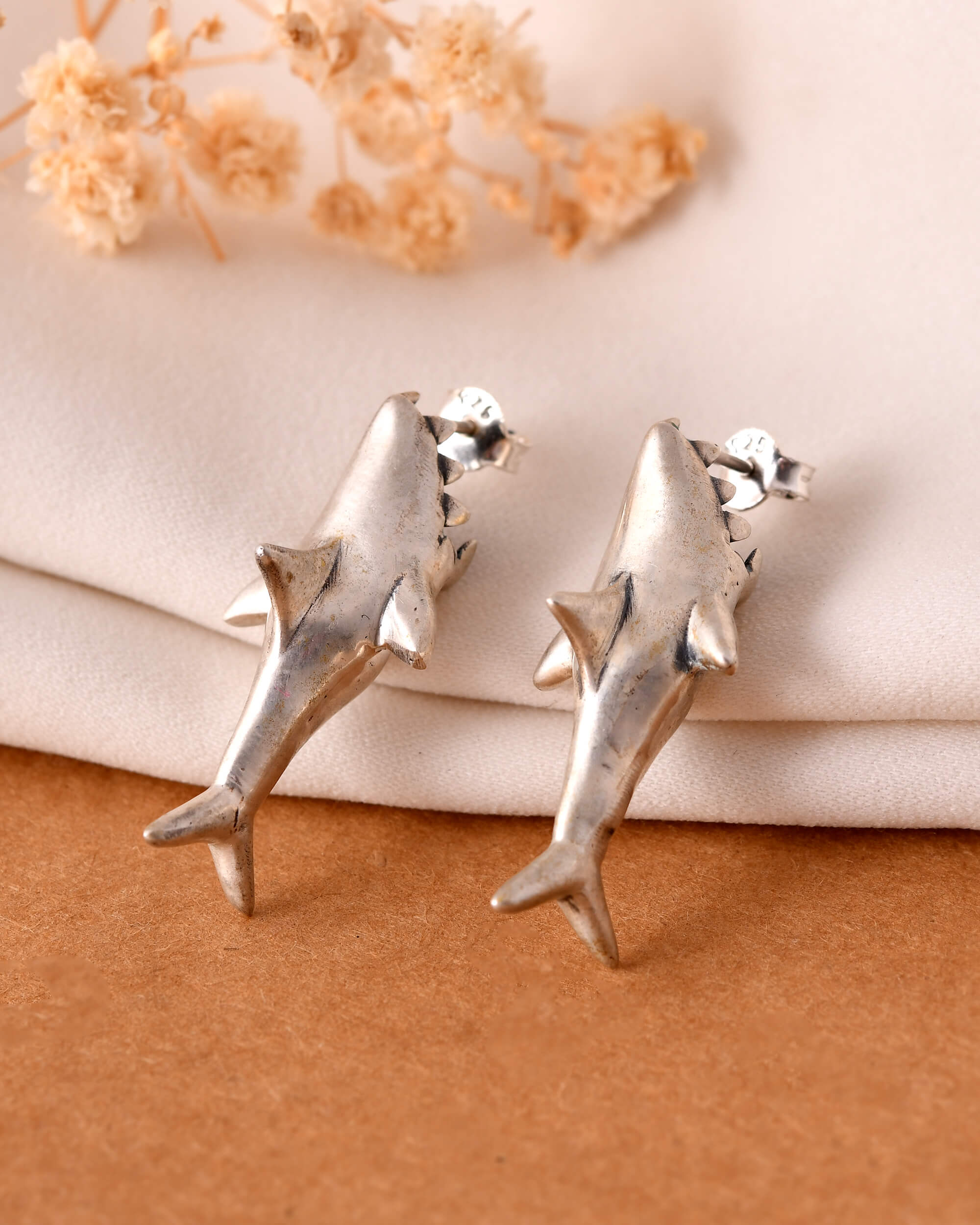 Shark silver earrings studs - Image 3