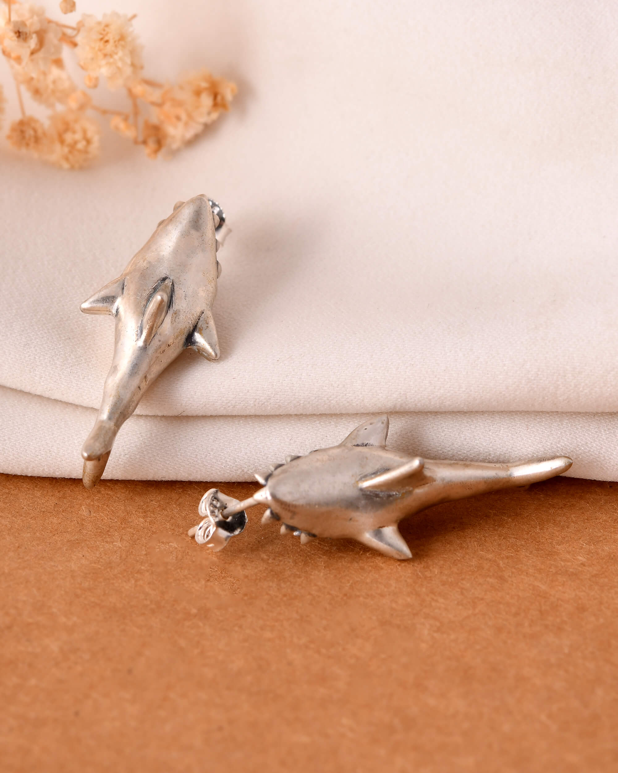 Shark silver earrings studs - Image 4