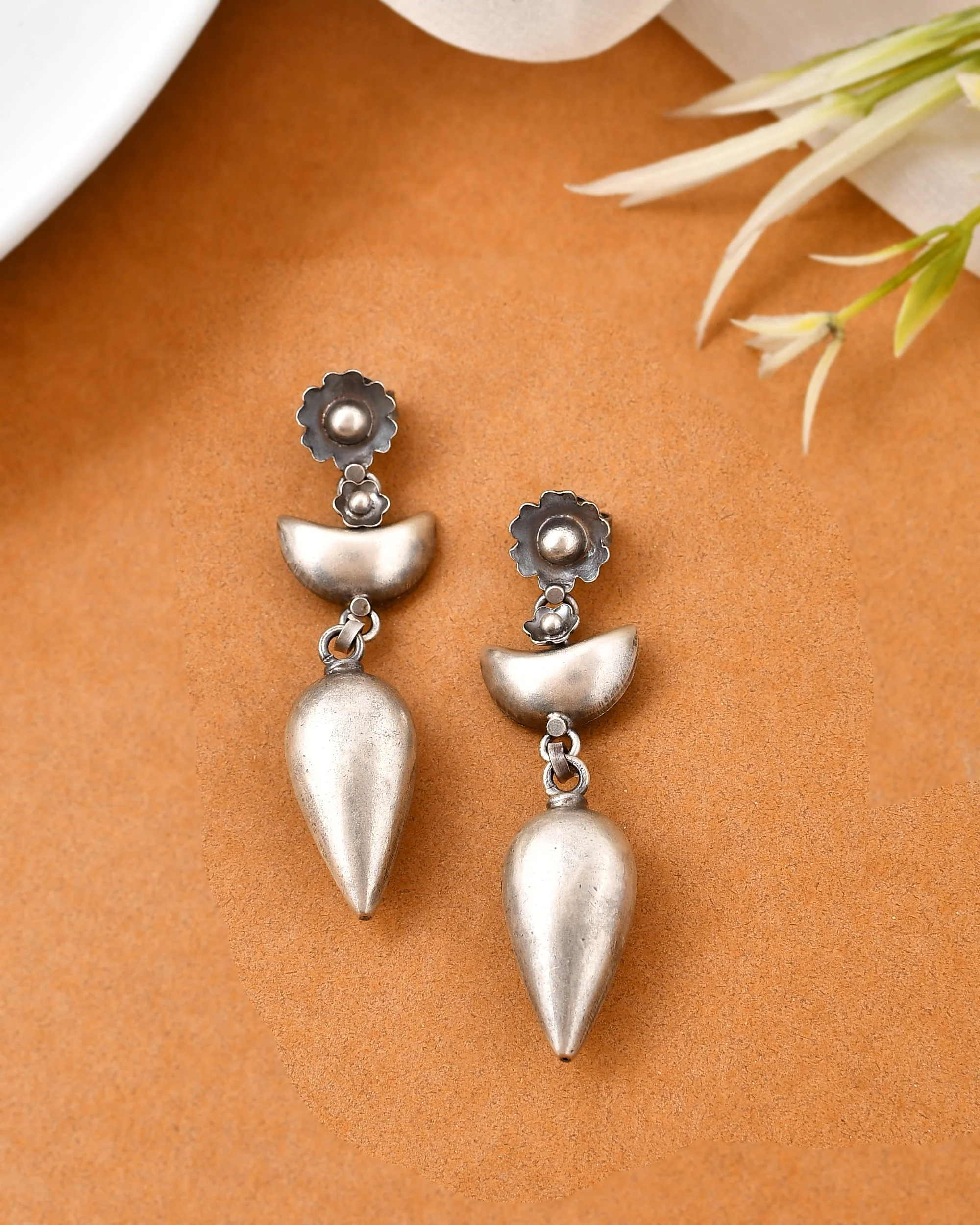 Sharu silver earrings - Image 3