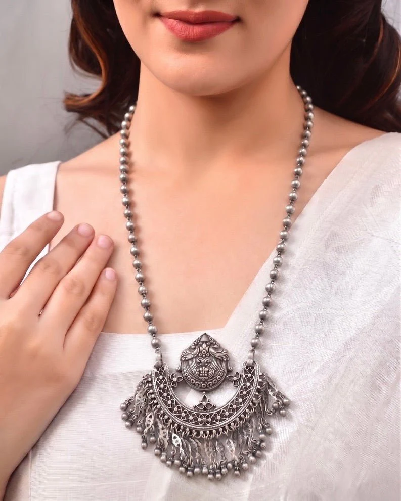 Sultana Silver Necklace - Image 2