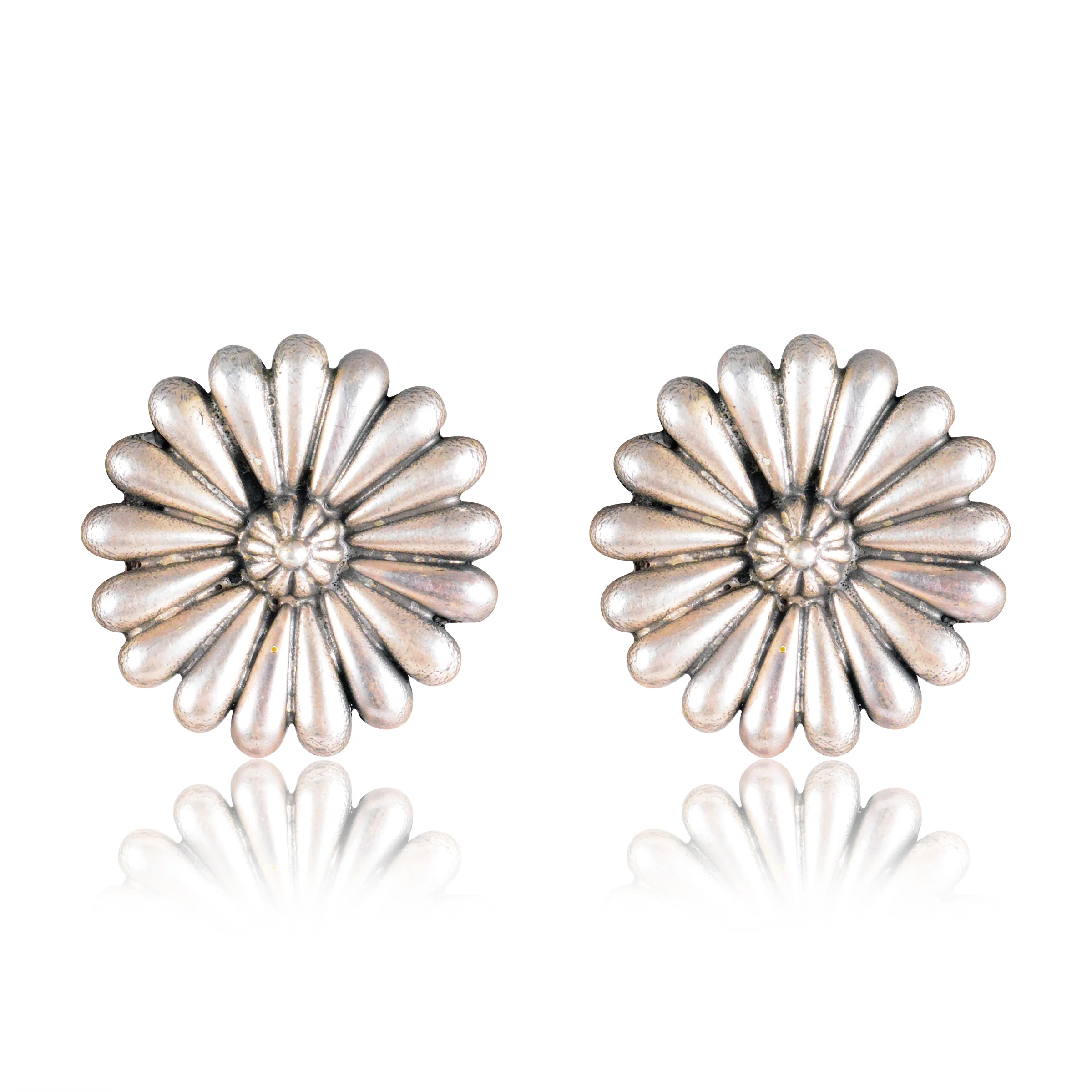 Surya Studs - Image 3