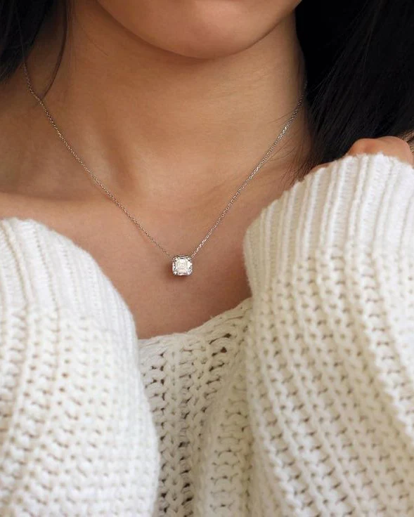 Swarovski Necklace - Image 2