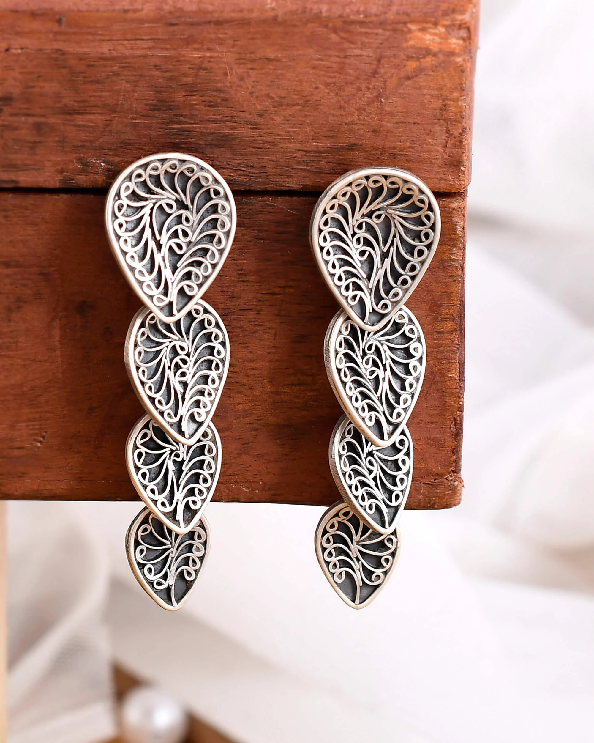 Trika silver earings - Image 3