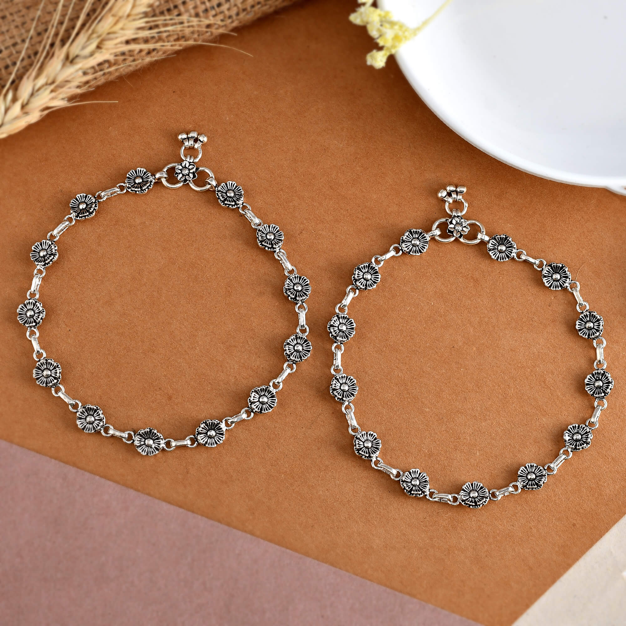Uma Silver Anklets - Image 2