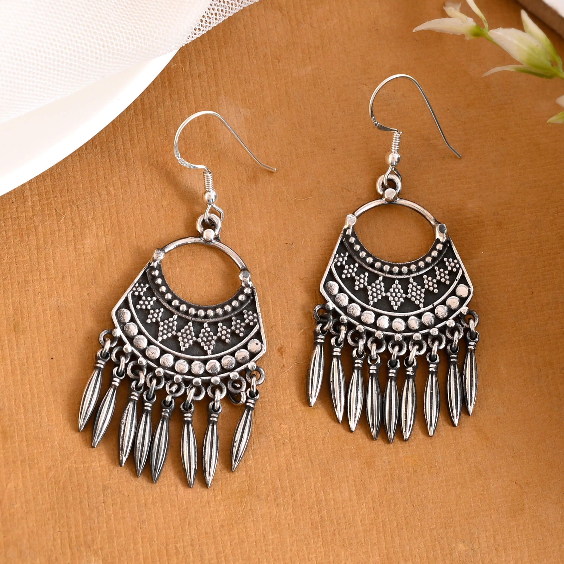 Victorian Silver earring - Image 2