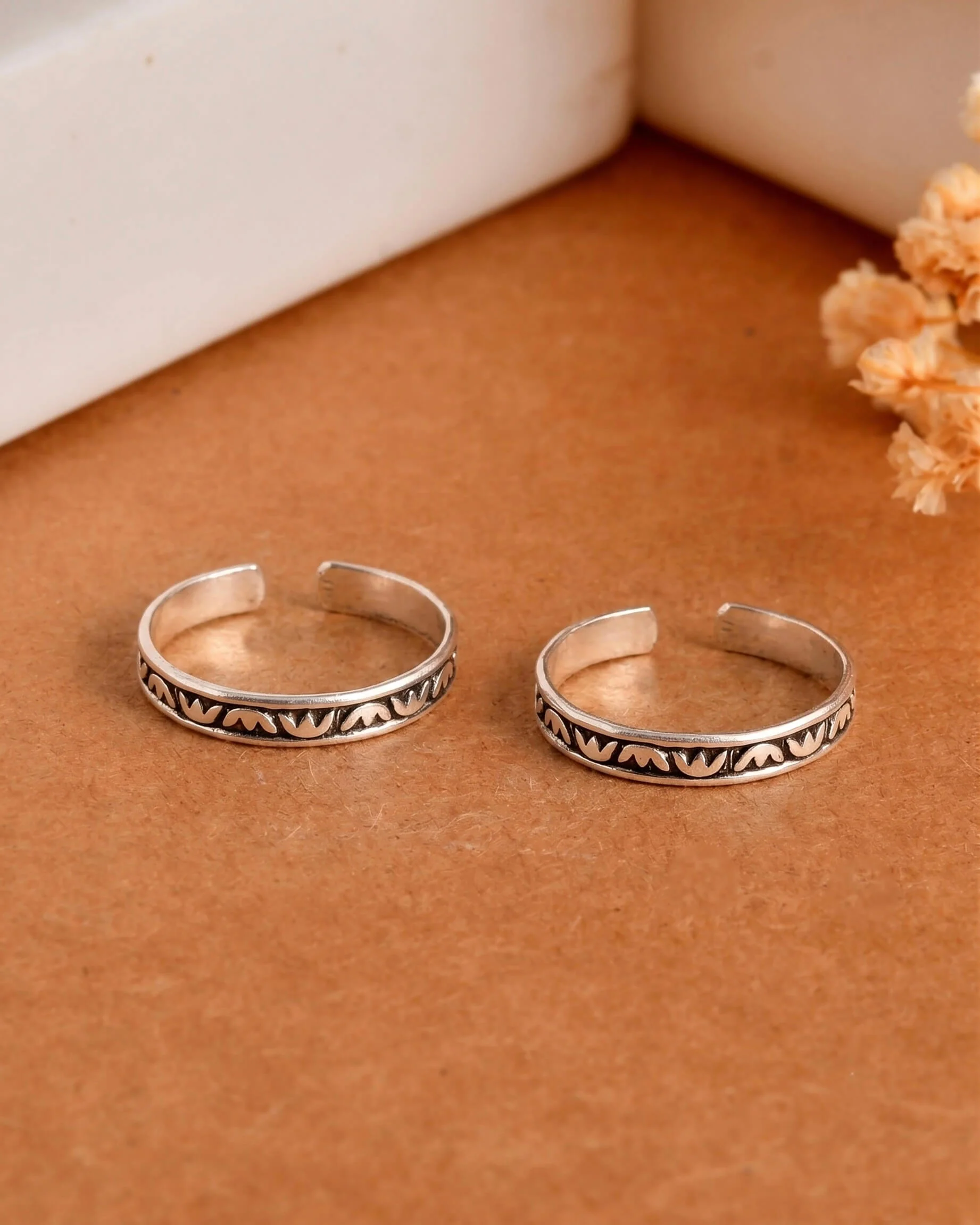 Zavi silver Thumb ring