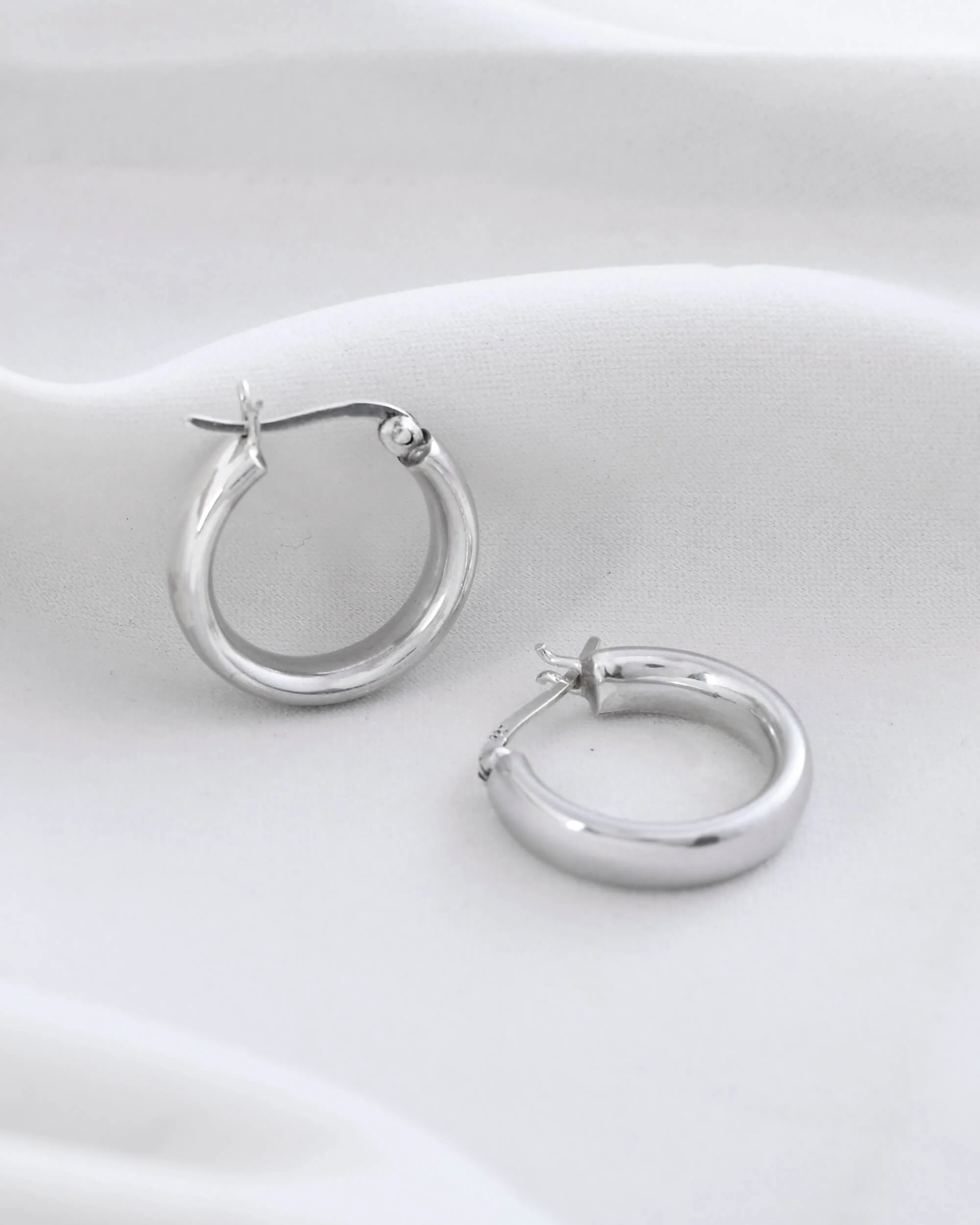 Zephyr Hoops - Image 2